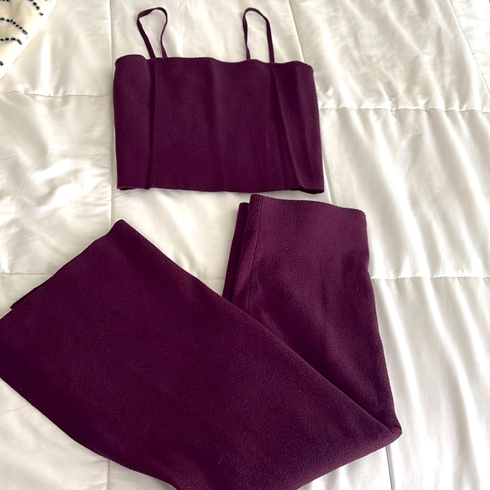 Express Top and Pencil Skit Set.